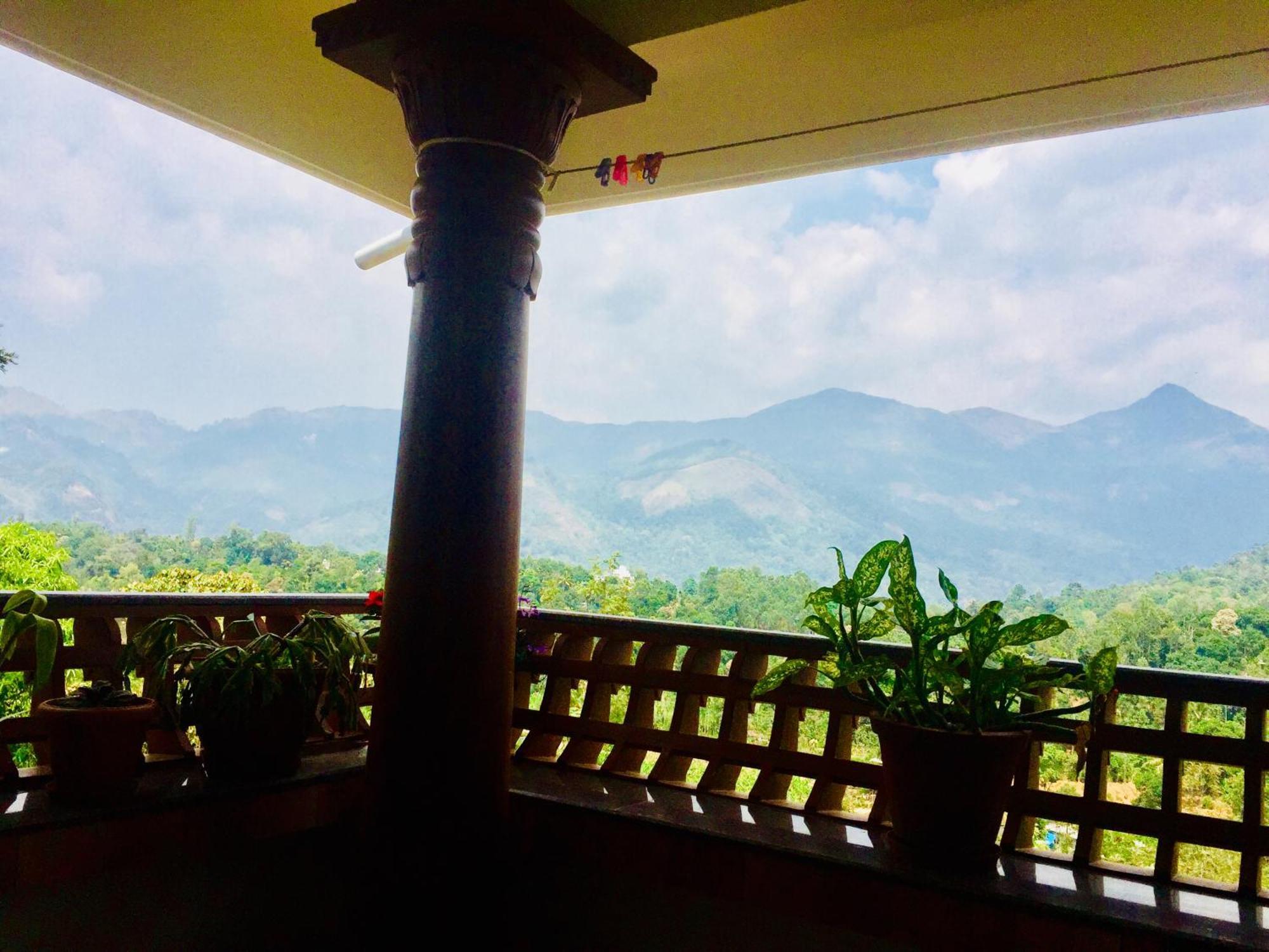 Zenha Resorts Munnar Esterno foto